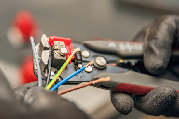 Best Electrical Outlet Repair  in Edgewood, WA