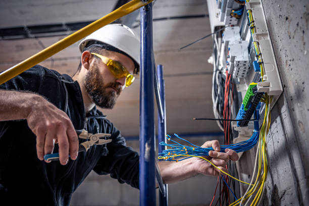 Best Home Electrical Repair  in Edgewood, WA